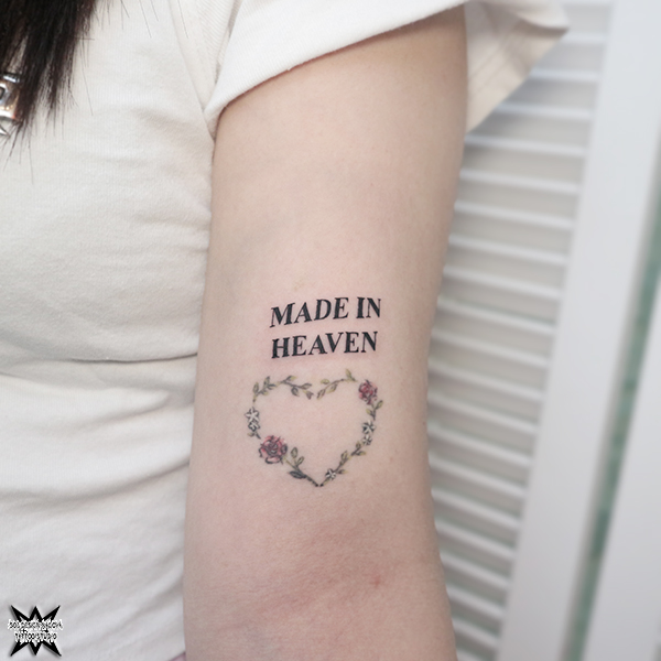 名古屋　タトゥー　女性