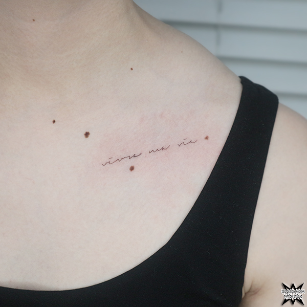 名古屋　タトゥー　女性