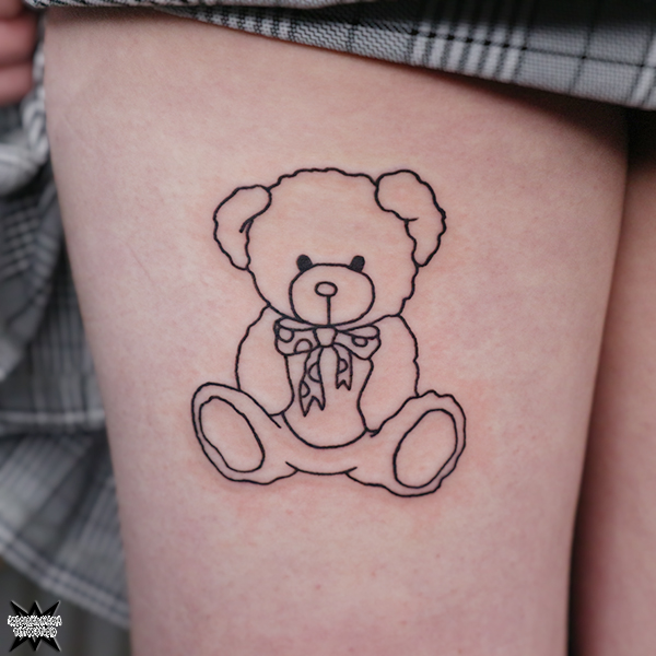 名古屋　タトゥー　女性