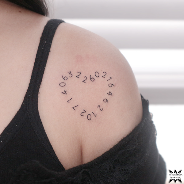 名古屋　タトゥー　女性